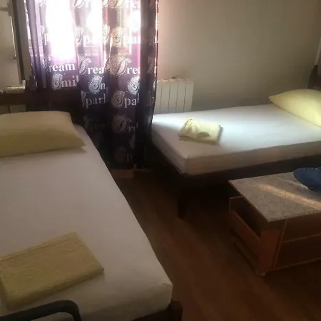 Tia Apartmán *